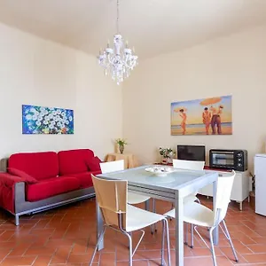 posizione-top-in-palazzo-storico-nel-cuore-di-pisa.it-tuscanyhotel.com/